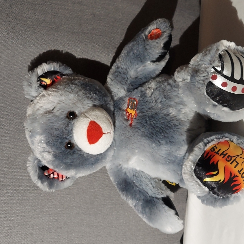 Build a Bear Hot Lights 🔥 Lights Up! Battery Operated! Plush teddy 🧸